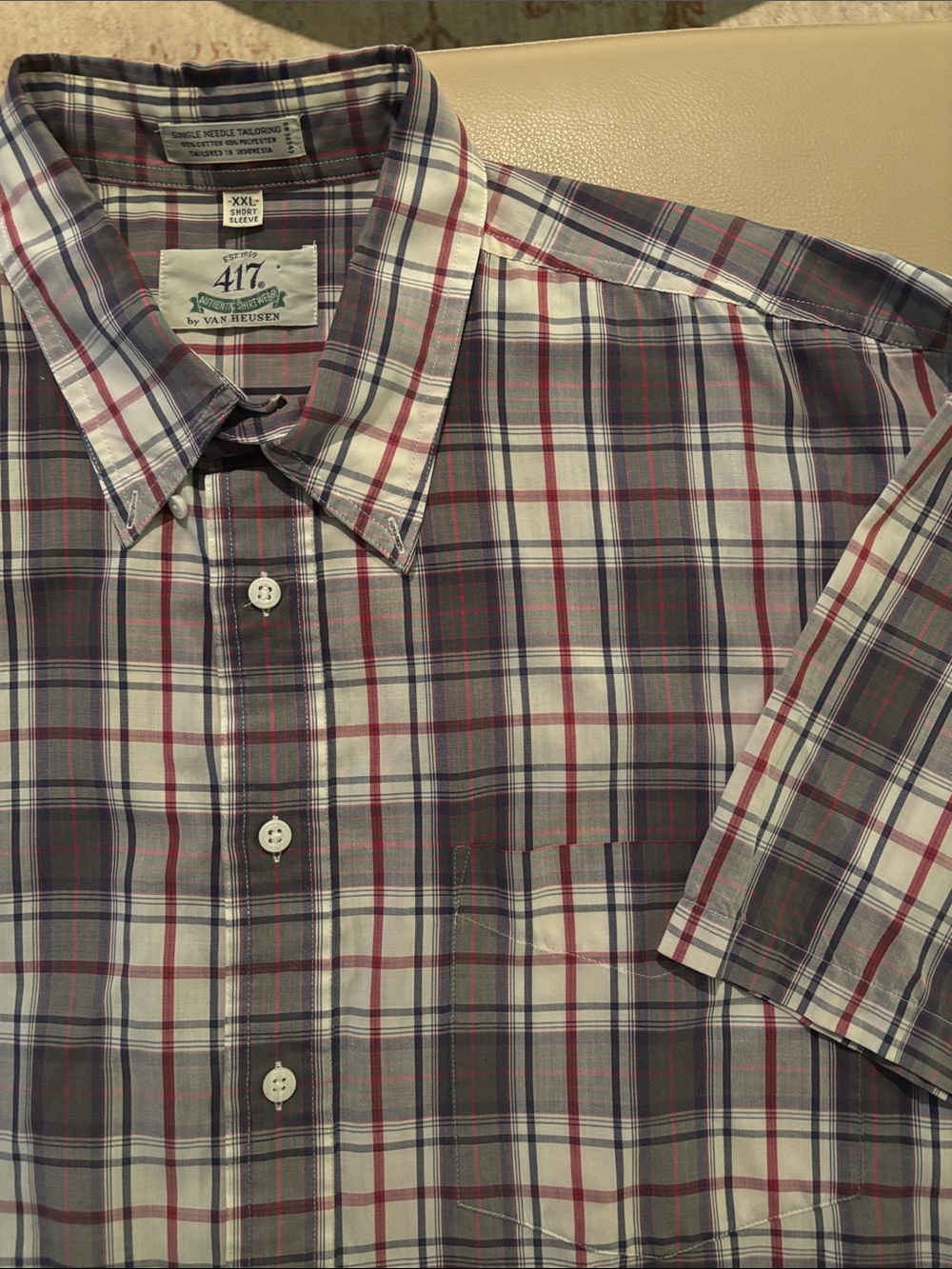 Van Heusen Short-Sleeve Plaid Button-Down Shirt - Gray White Red